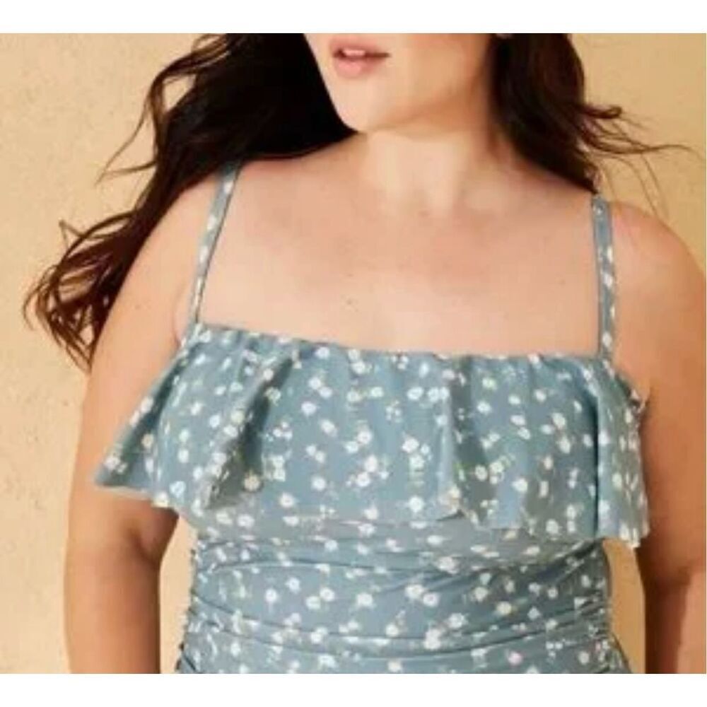🌸 Shade & Shore Blue and White Floral Ruffle Full Coverage Swimsuit Size 14